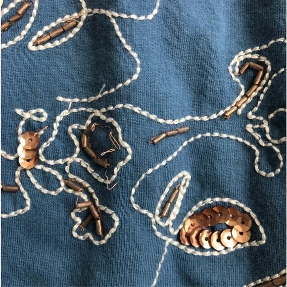 NWT Anthropologie Akemi + Kin Hildie Sequined top floral embroidered chambray - Picture 6 of 15